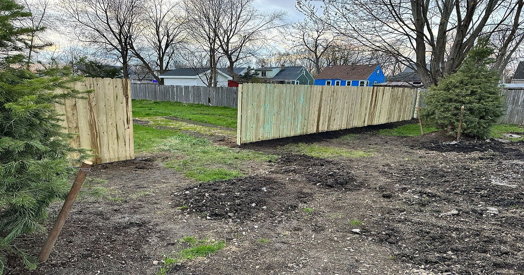 Residential Fence Company Rochester: What are the Rules for Fences in NY?